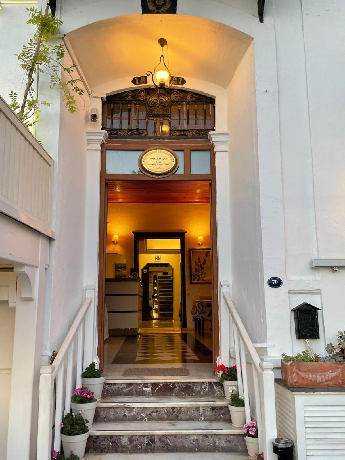 Hotel Karacam Foça Bagian luar foto
